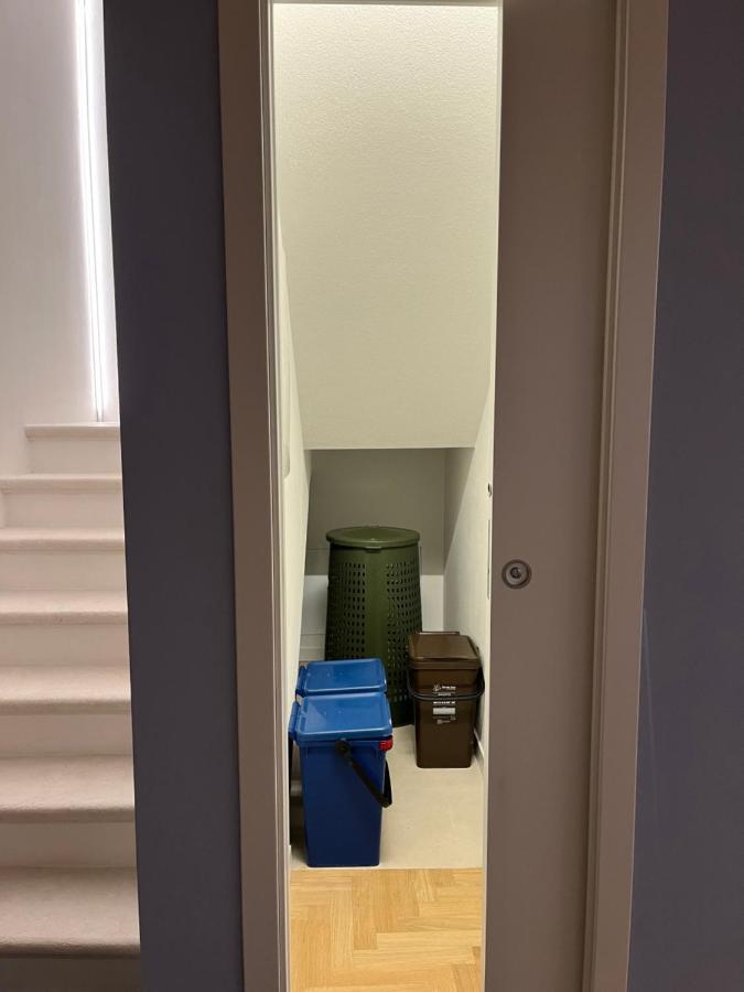 La Piccola Casa Al Lago - Intera Casa Con 3 Camere E 2 Box Salò Zewnętrze zdjęcie